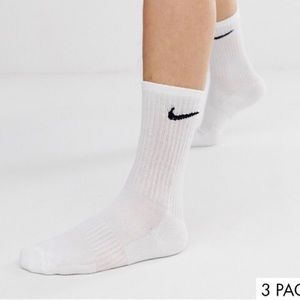 One pair crew socks